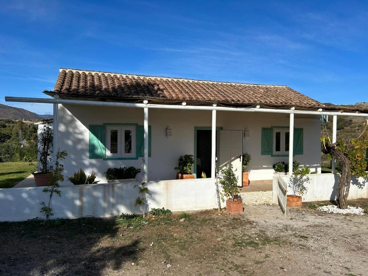 Casa Rustica En Marbella Hébergement de vacances Estepona